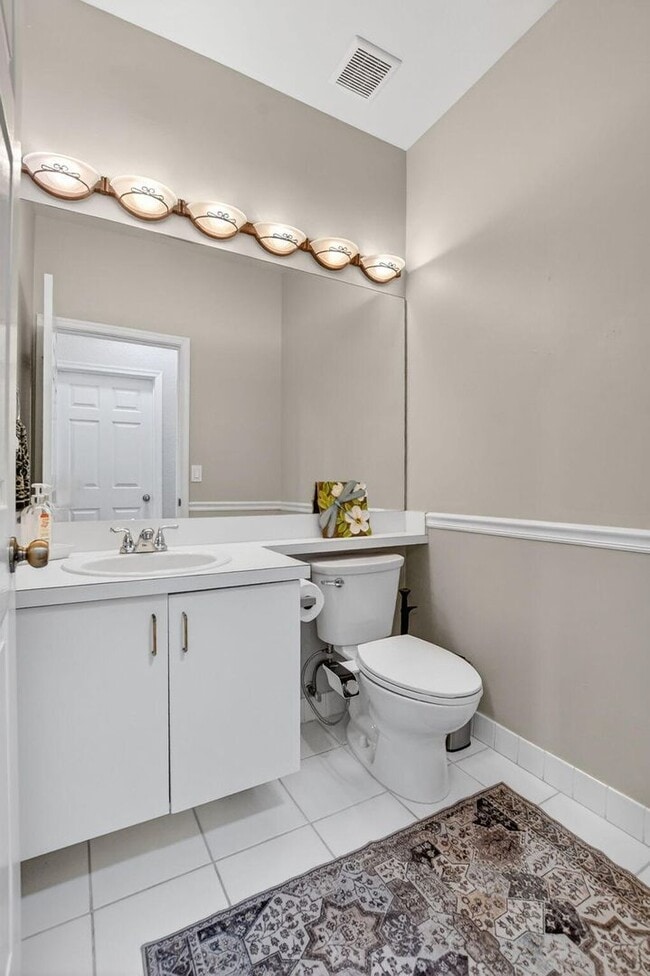 Building Photo - 18280 Coral Isles Dr
