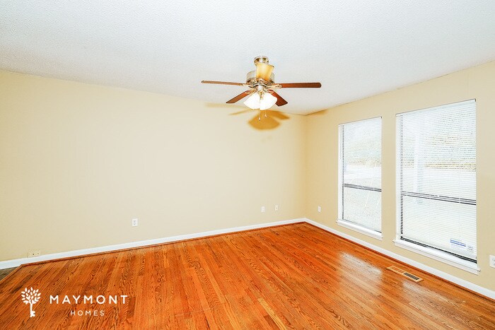 Building Photo - 1157 Thompson Rd