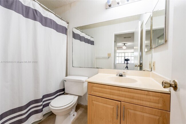 Building Photo - 11205 W Atlantic Blvd  106 Coral Springs F...