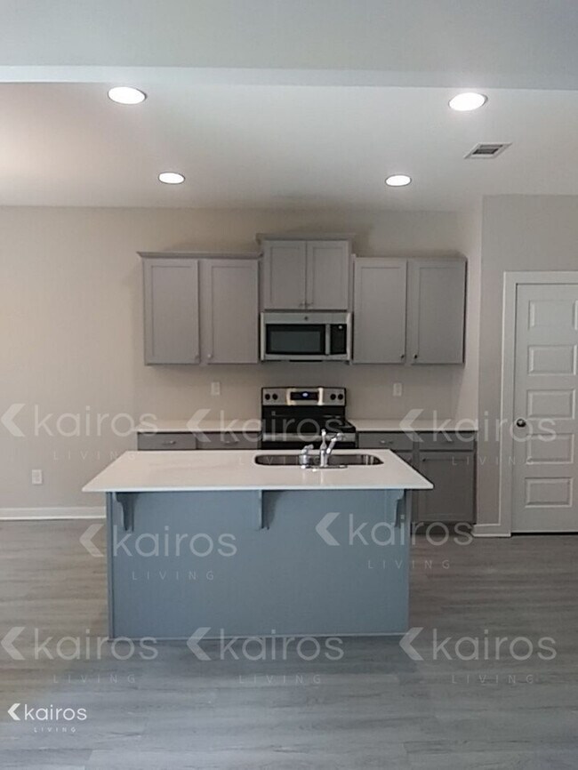 Building Photo - 11365 Crimson Ridge Rd.