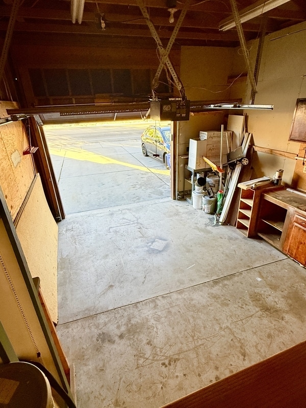 Building Photo - 7428 S 700 E