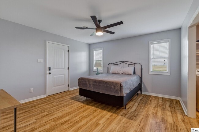 Building Photo - 6391 Paulette Pipes Rd