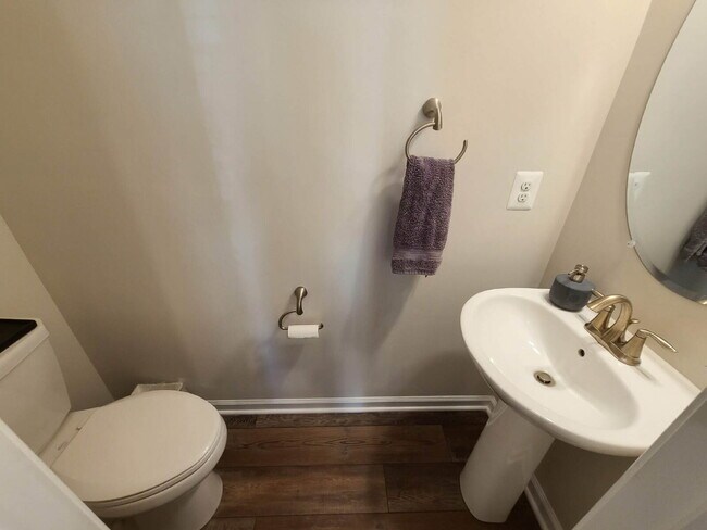 Building Photo - Luxury 4-Level Condo TH in Rippon Landing