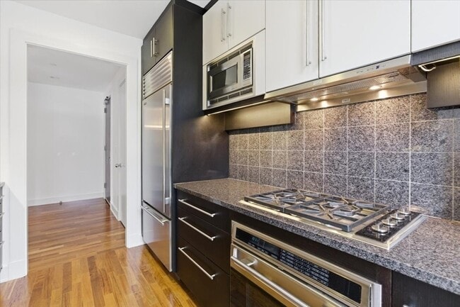 Building Photo - 500 Atlantic Ave