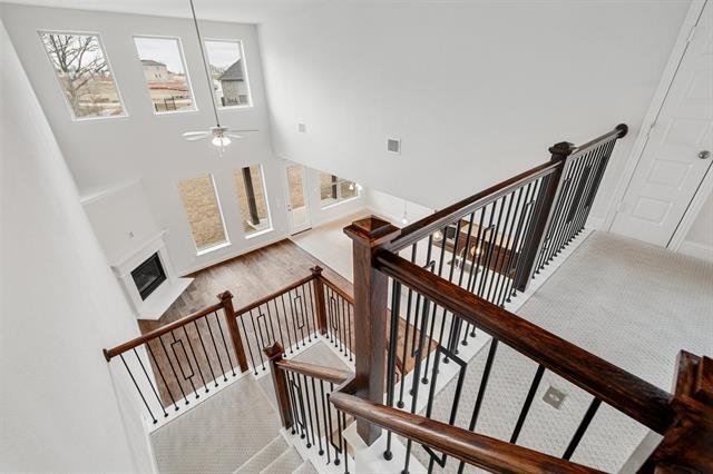 Building Photo - 310 Greystone Ct