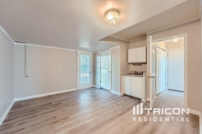 Building Photo - 2918 Lighthouse Ln