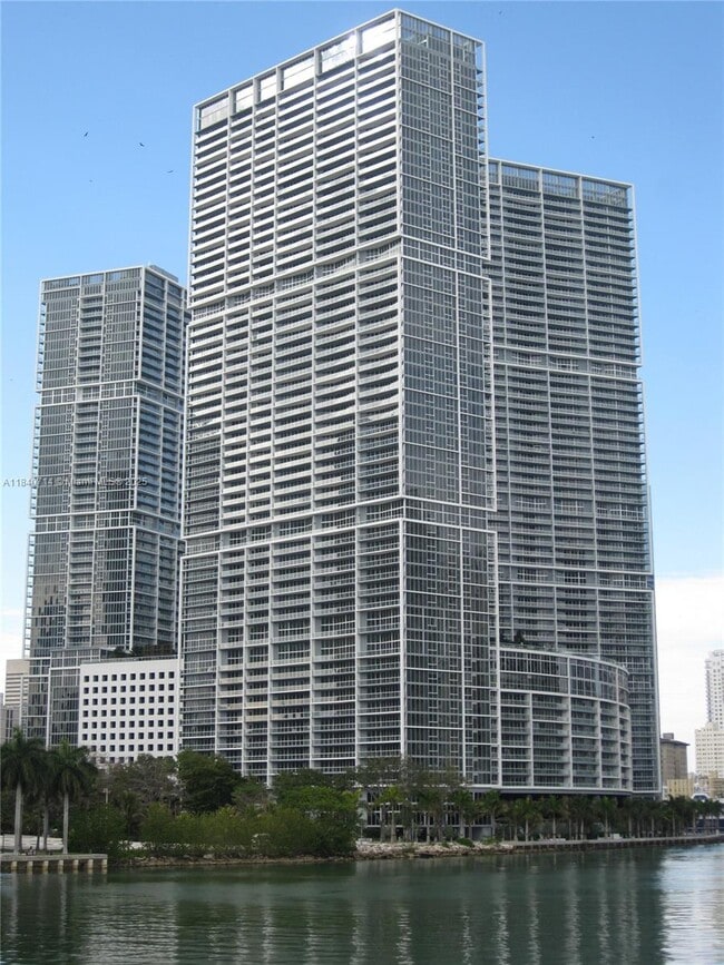 Primary Photo - 485 Brickell Ave