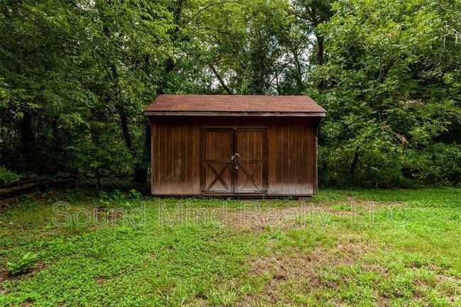 Building Photo - 1012 Windward Psge