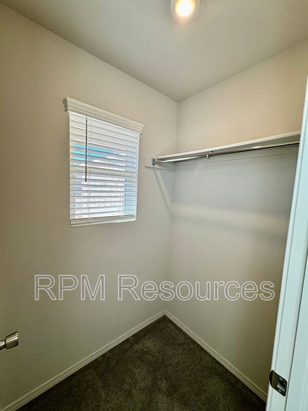 Building Photo - 12013 SW 31st St