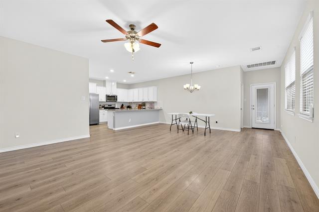 Building Photo - 2261 Obsidian Dr