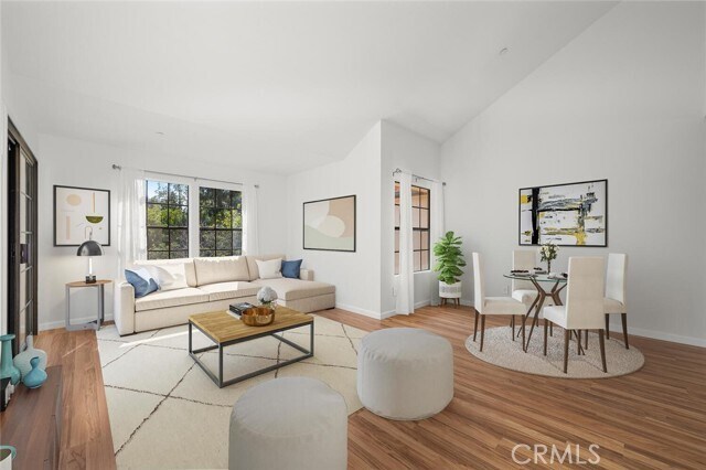 Building Photo - 1048 Calle Del Cerro