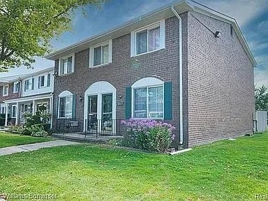 Building Photo - 38177 Jamestown Dr