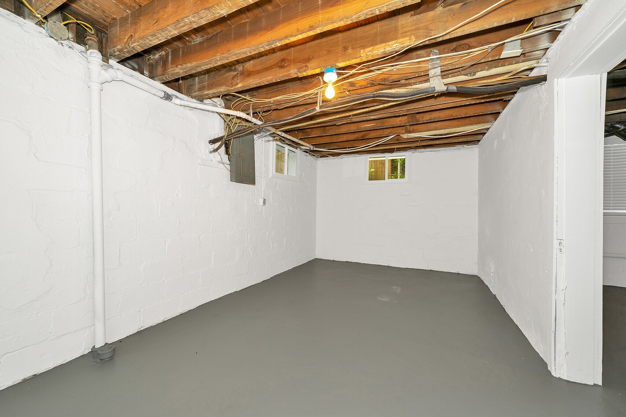 Building Photo - 3343 Carrollton Ave