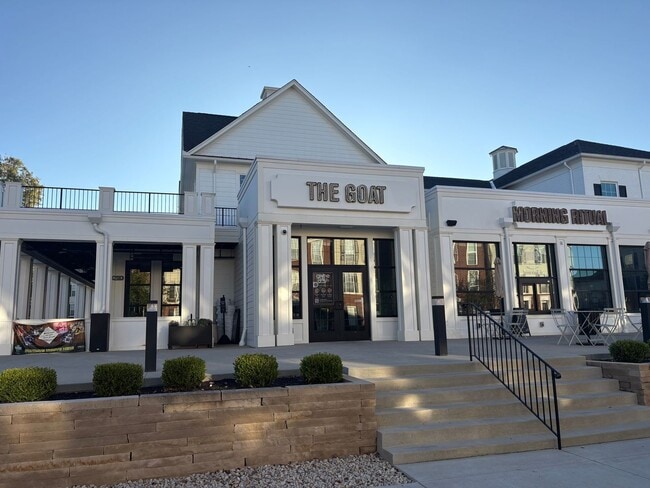 Building Photo - Charming & NEWLY Renovated 2-Bedroom Condo...