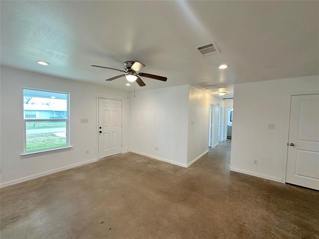 Building Photo - 108 W Adams St