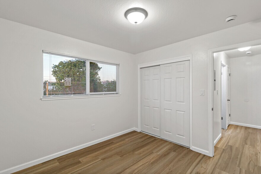 Building Photo - 3319 Nevin Ave