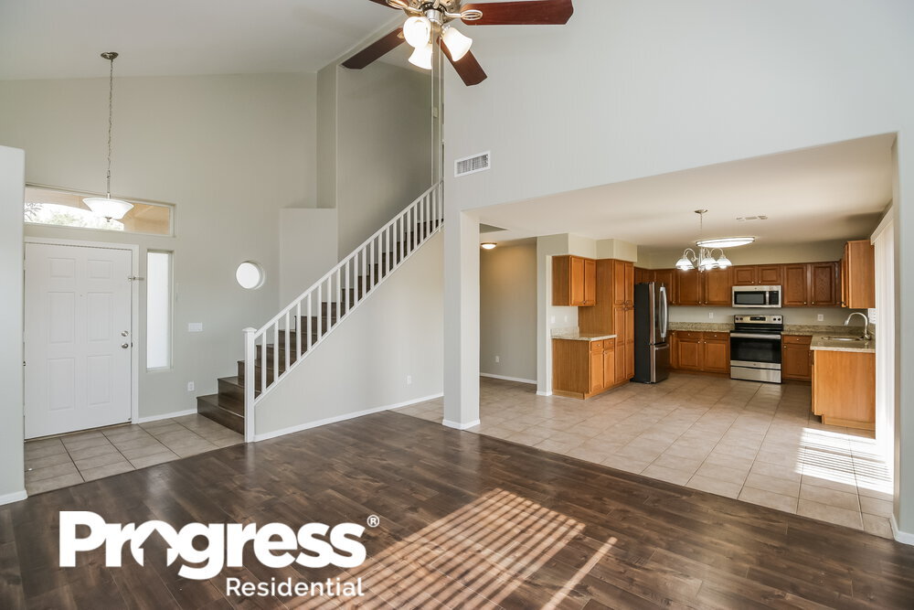 Building Photo - 2607 E Brooks St