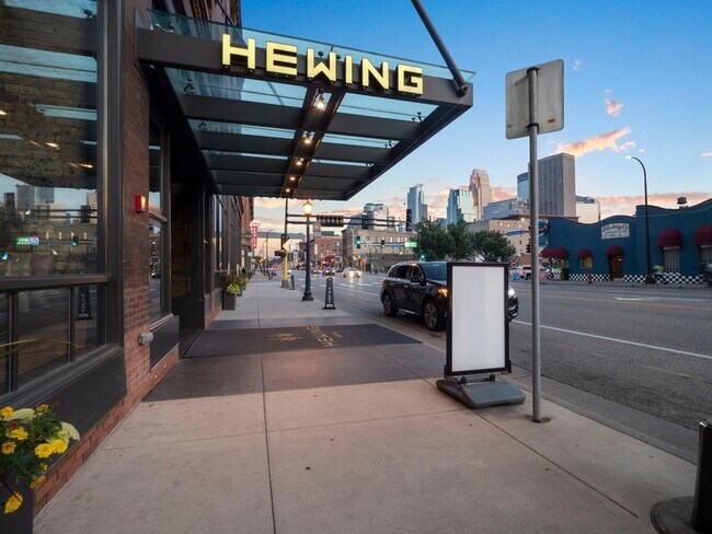 Building Photo - 700 N Washington Ave
