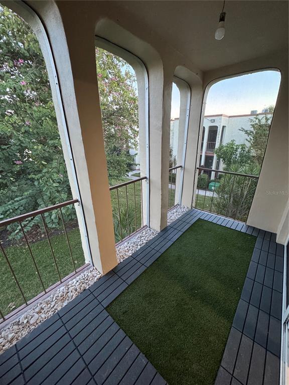 Building Photo - 530 Orange Dr