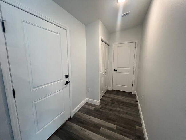 Building Photo - GREAT 3 BD/2BA Home in Ocala!!
