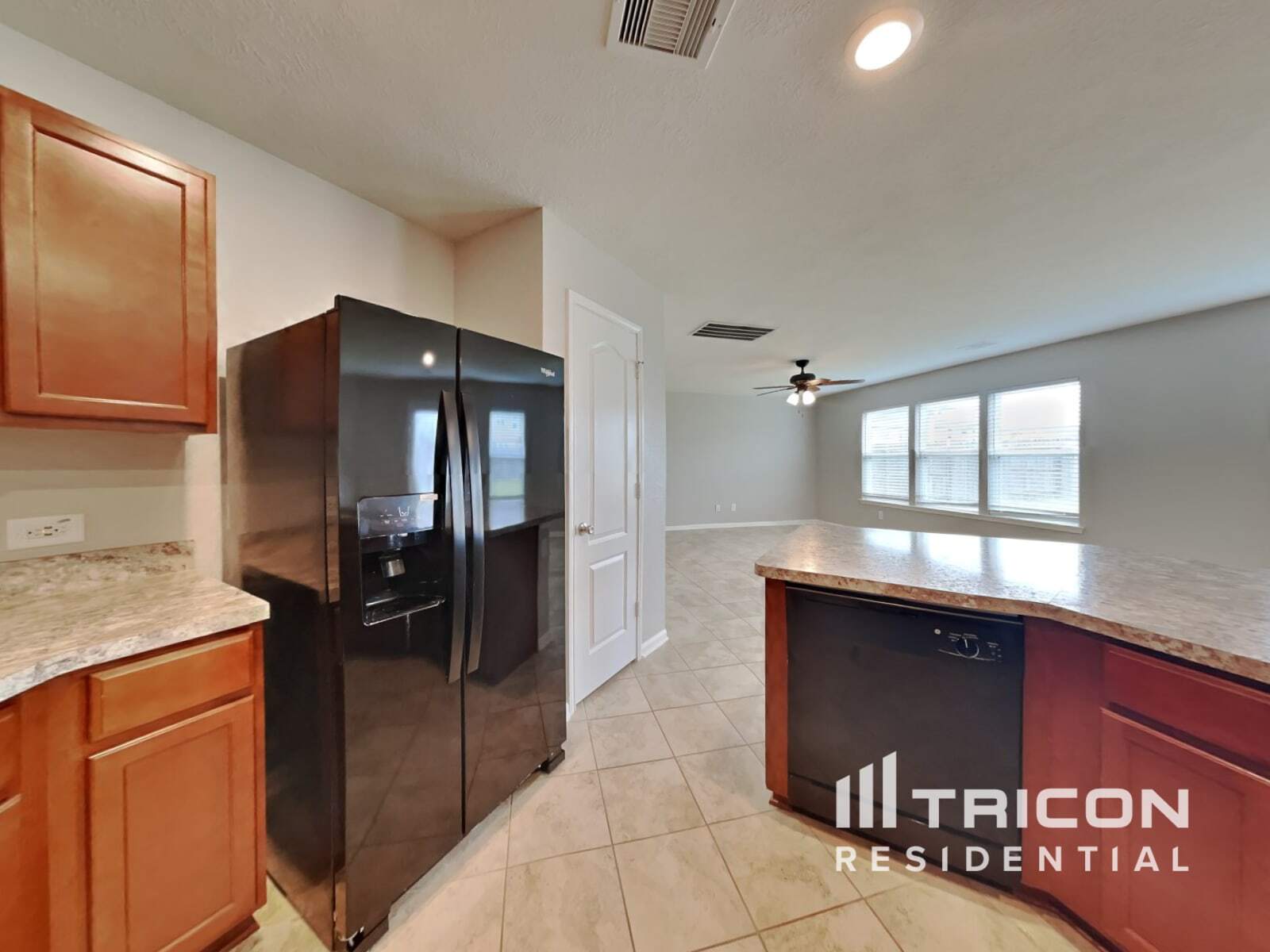 Building Photo - 5342 Castle Discordia St