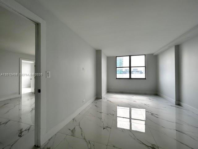 Building Photo - 6039 Collins Ave