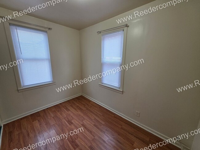 Building Photo - Spacious 3 bedroom 1 bathroom house in Hammond