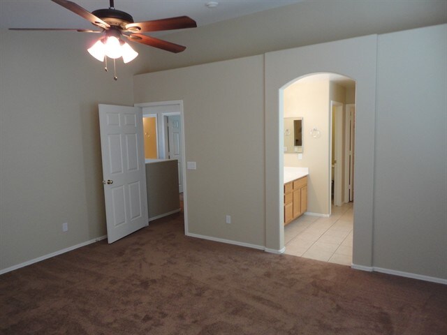 Building Photo - 206 S 151st Ave