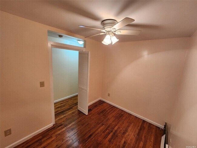 Building Photo - 725 Fountain Ave