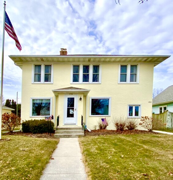 Primary Photo - 2126 N 23rd St