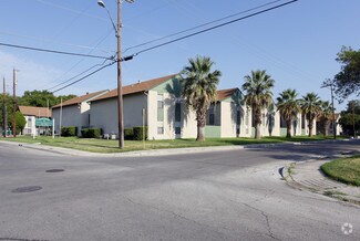Building Photo - Darby Square