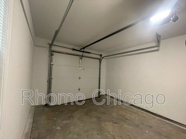 Building Photo - 7984 Ramsgate Cir N