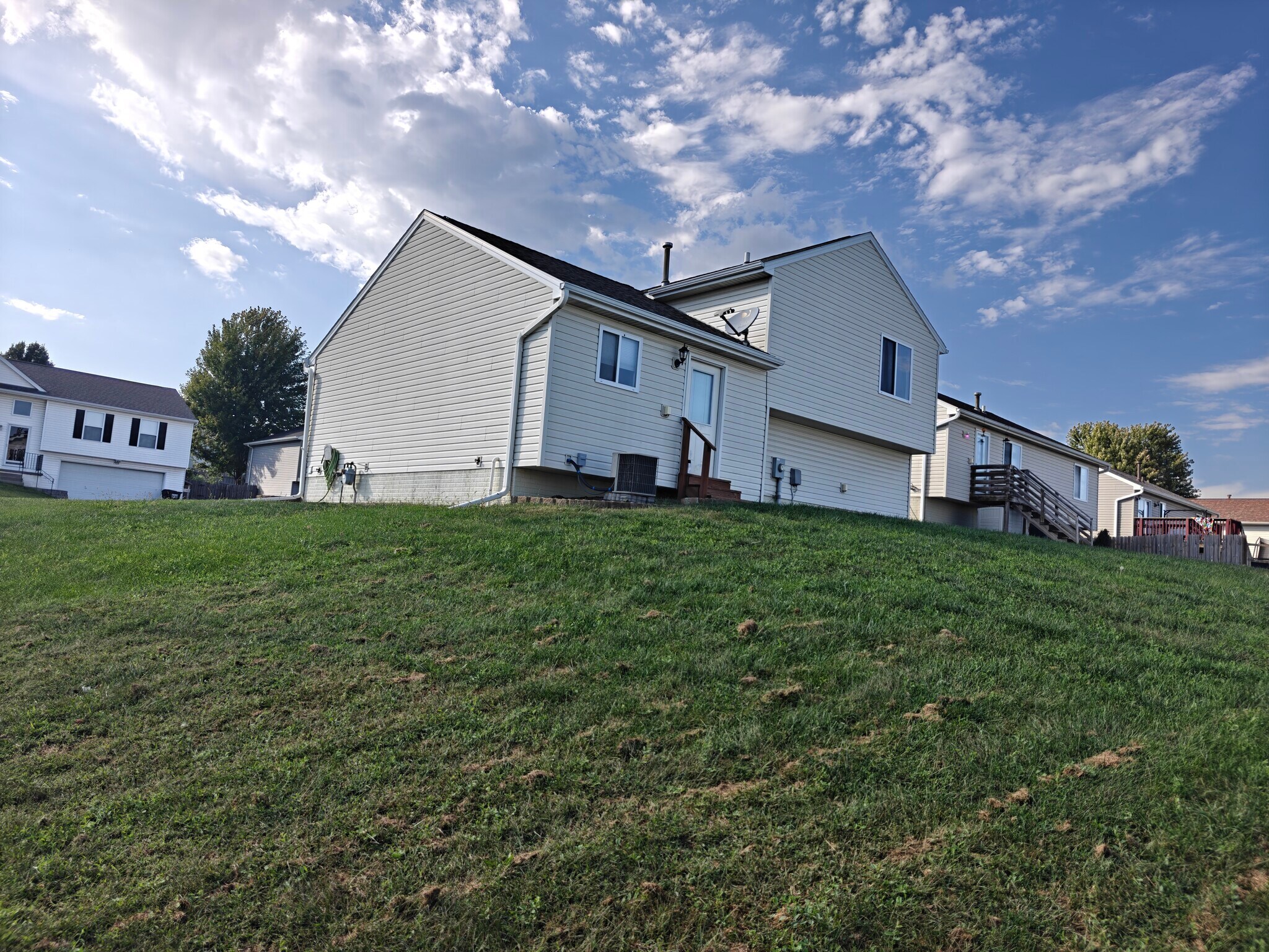 Building Photo - 7925 S 157th St