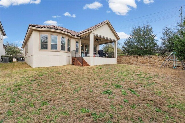 Building Photo - 11901 Deering Pl