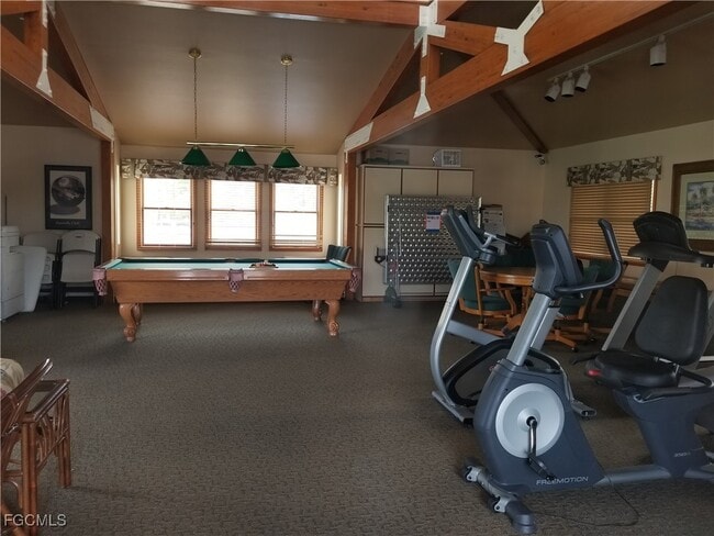 Building Photo - 9358 Palm Island Cir