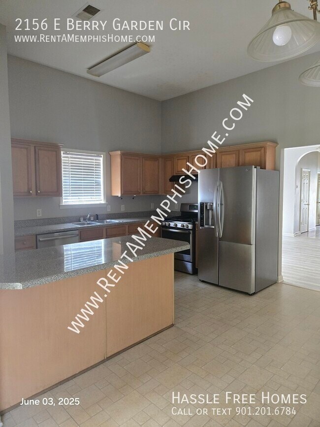 Building Photo - 2156 Berry Garden Cir W