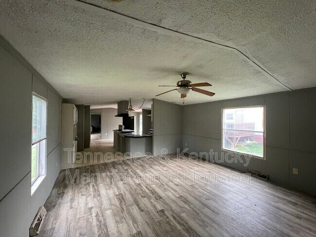 Building Photo - 225 Hillsdale Estates Ln