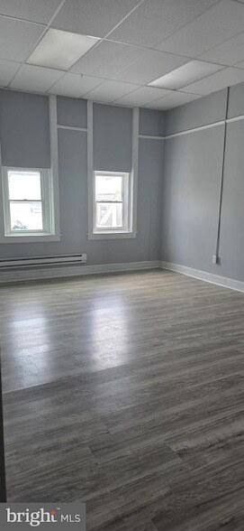 Building Photo - 39 High St