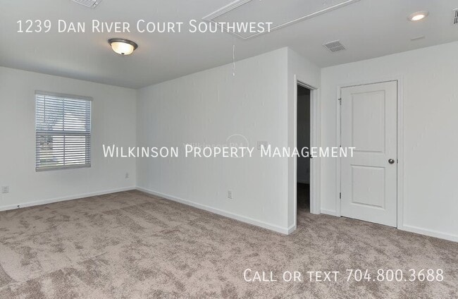 Building Photo - 1239 Dan River Ct SW