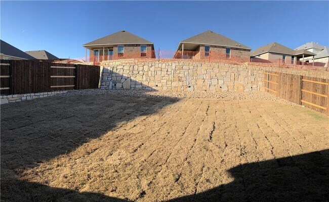 Building Photo - 640 Peace Pipe Way