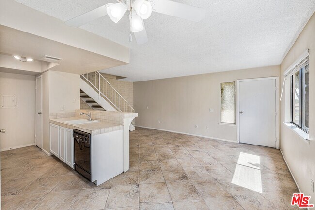 Building Photo - 72669 Eagle Rd