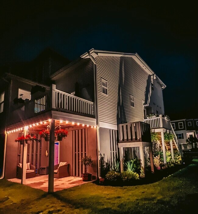Building Photo - 598 McLernon Trce