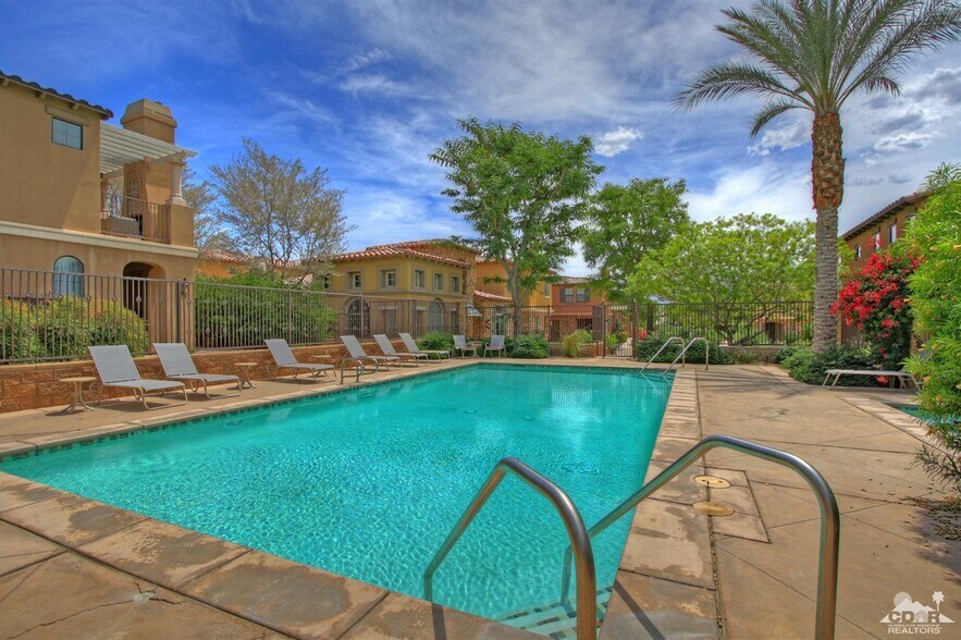 Community Pool & Spa - 4153 Via Mattina