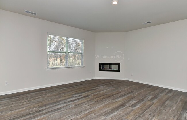 Building Photo - New Construction 4-Bedroom Home in Beautif...