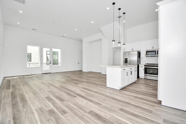 Building Photo - 1507 Robin St