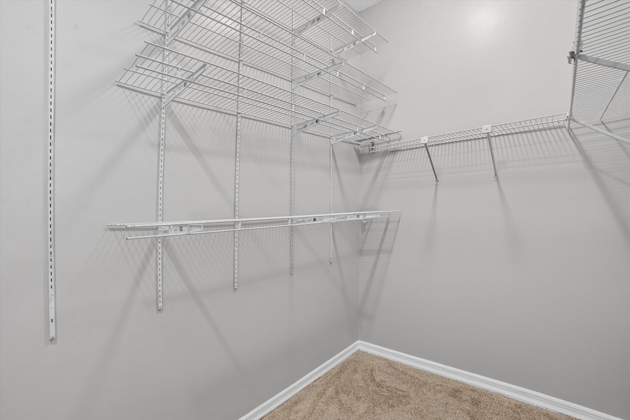 Building Photo - 4 Amackassin Ter