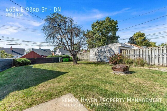 Building Photo - 4654 E 93rd St