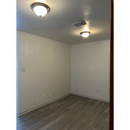 Building Photo - 1610 Rumrill Blvd