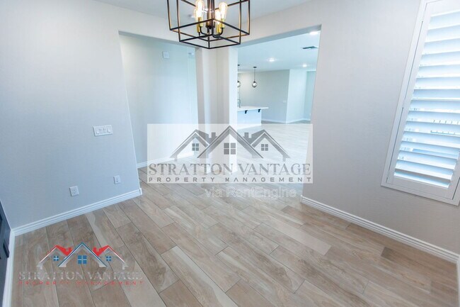 Building Photo - 5100 E Rancho Paloma Dr