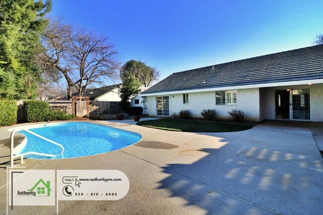 Building Photo - 2378 Castlewood Dr